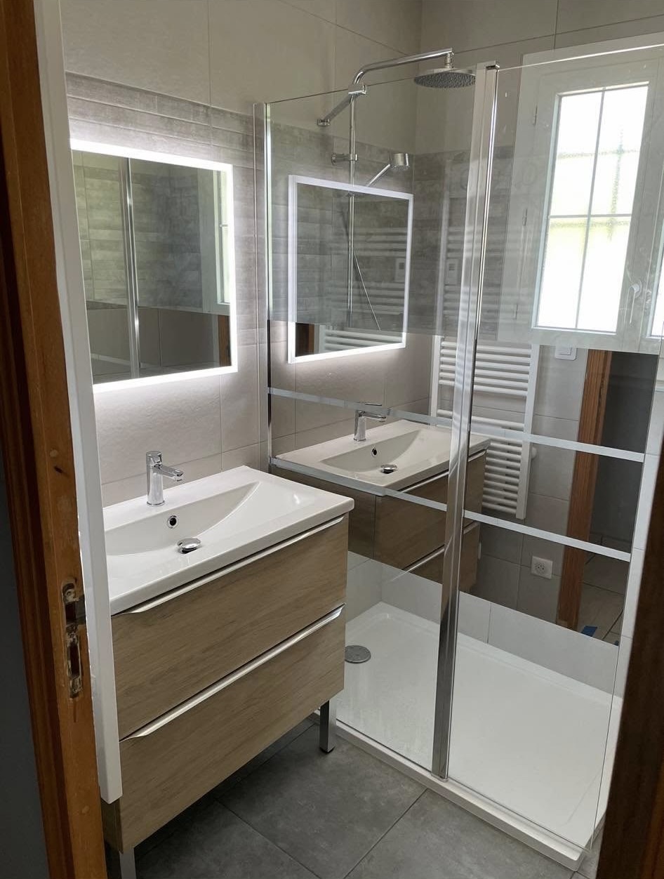 Salle de bain rénovée par CMI