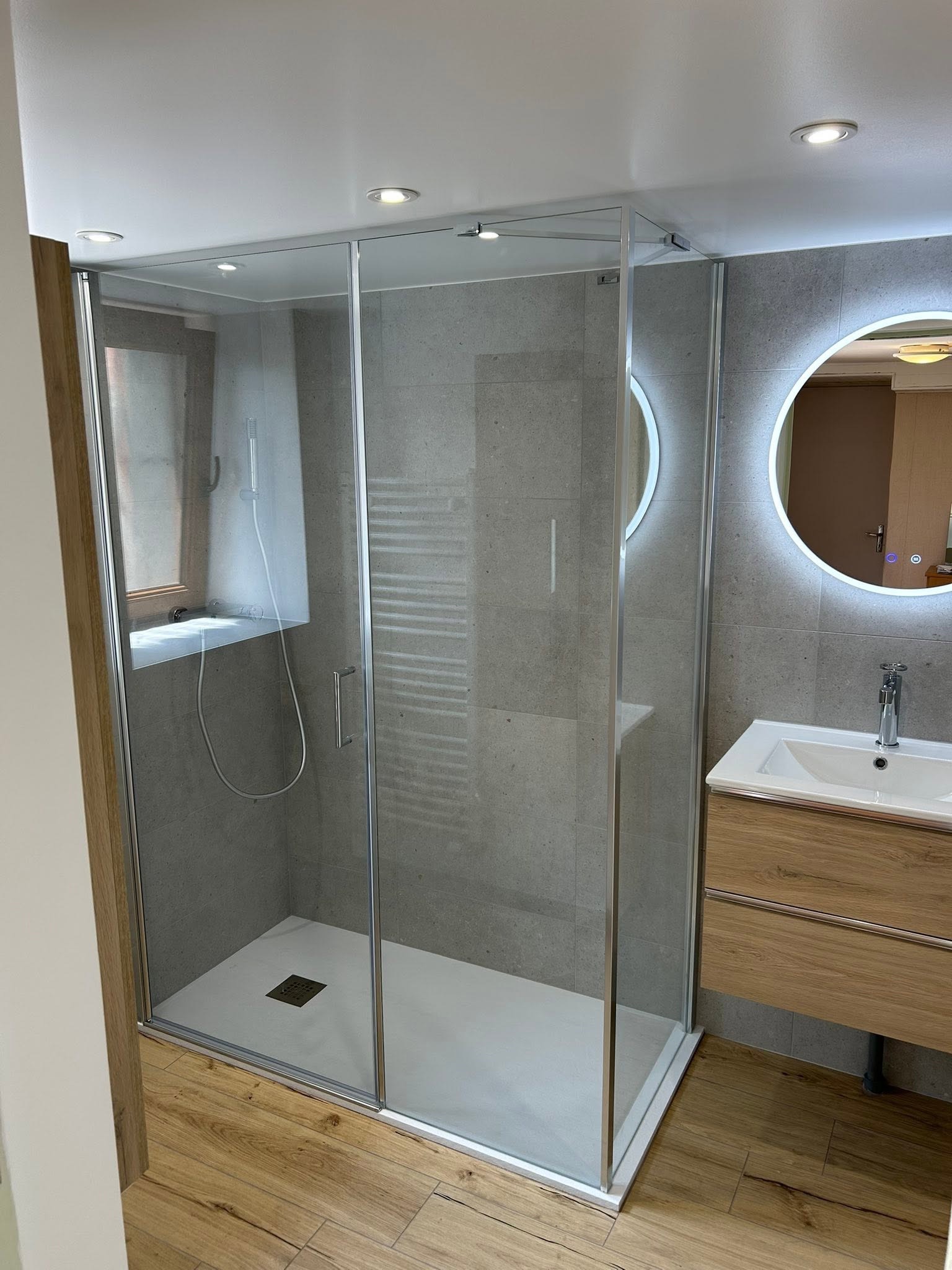 Salle de bain rénovée par CMI
