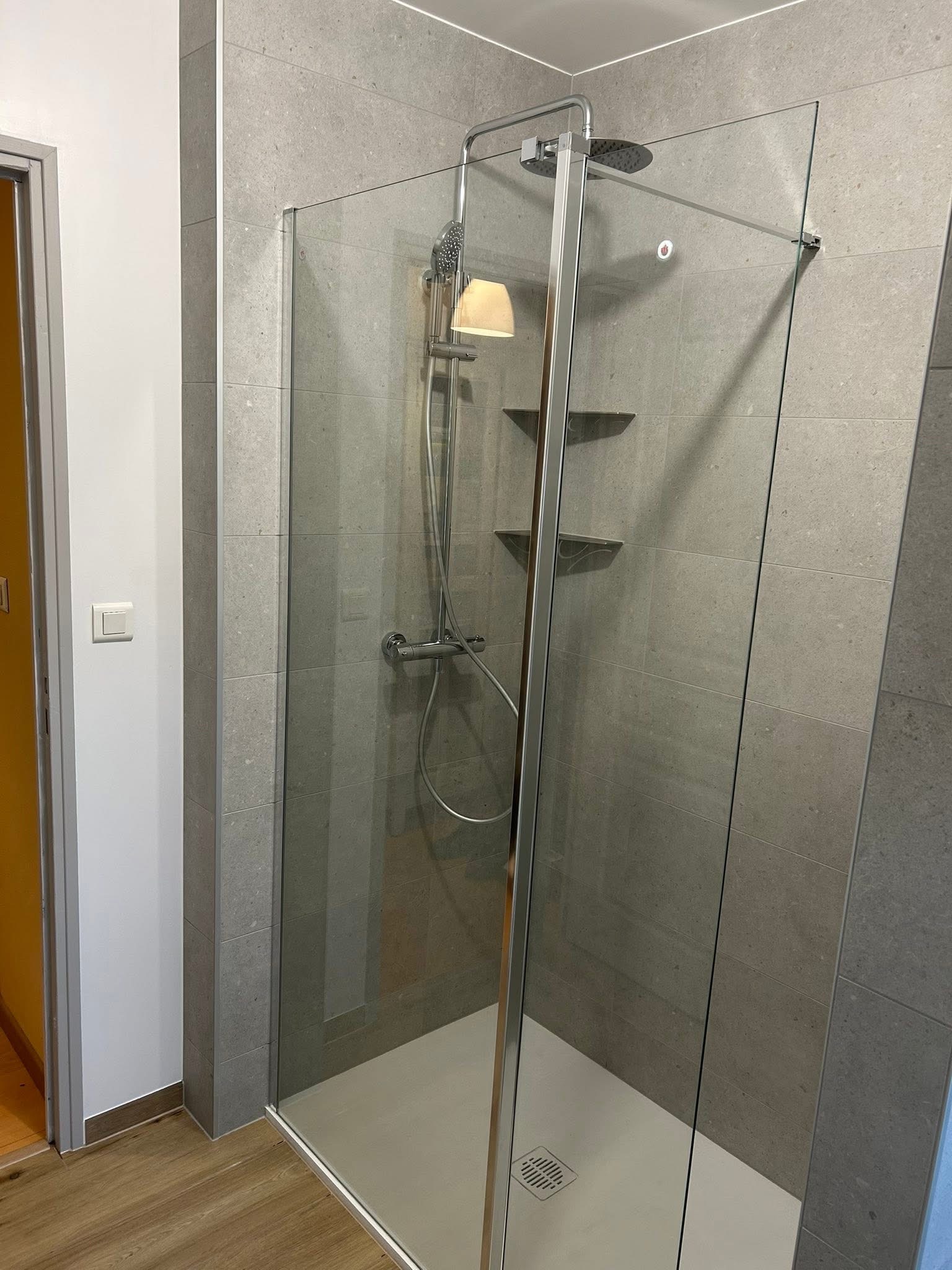 Salle de bain rénovée par CMI